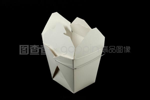 容器與盒子 紙和紙板容器制造的現(xiàn)代應(yīng)用與發(fā)展
